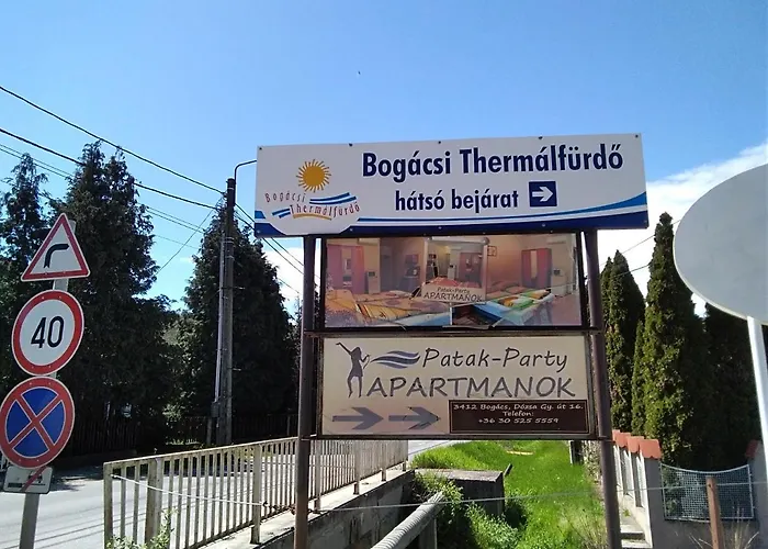 Patak-party Apartament